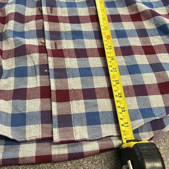 Brooks Brothers long sleeve shirt size XL. EUC. Maybe worn twice. - Picture 6 of 7